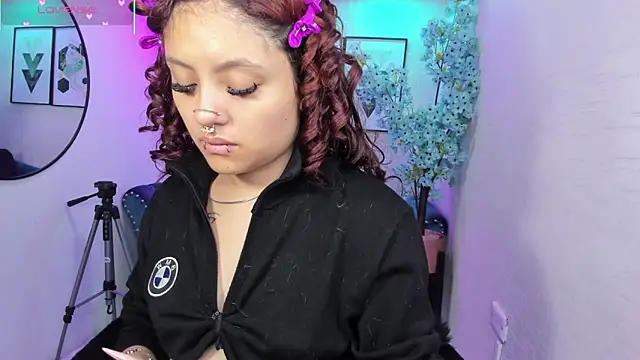 Theia moon online show from April 7, 2026, 12:40 pm