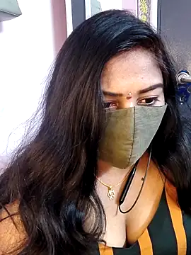 Snapshot of RomeoJuliet345 chatting on February 9, 2026, 12:25 pm RomeoJuliet345 online show from February 9, 2026, 12:25 pm