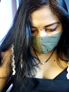 RomeoJuliet345 online show from March 12, 2026, 10:30 am