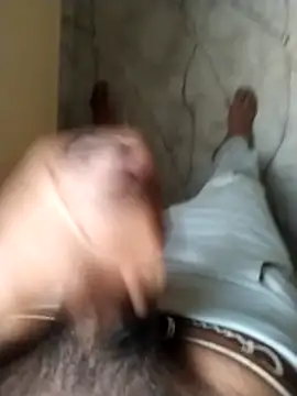 PracticalGum40 online show from December 4, 2025, 2:32 am