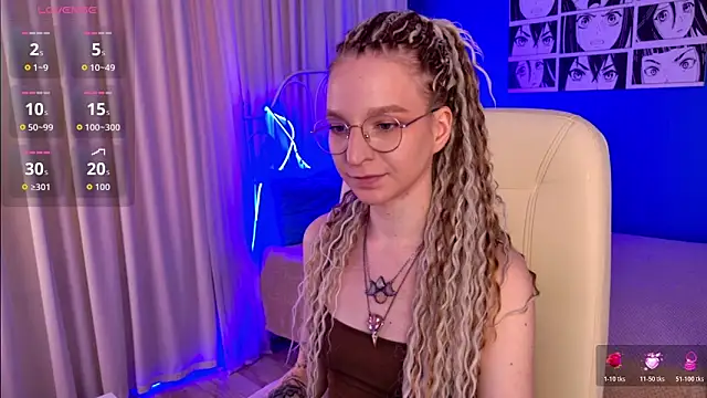 VioletShine online show from June 13, 2026, 12:58 pm