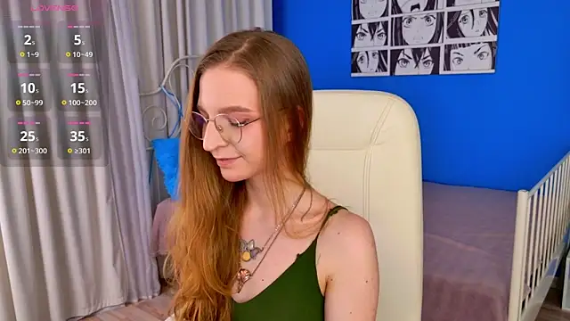 VioletShine online show from April 3, 2026, 2:01 pm