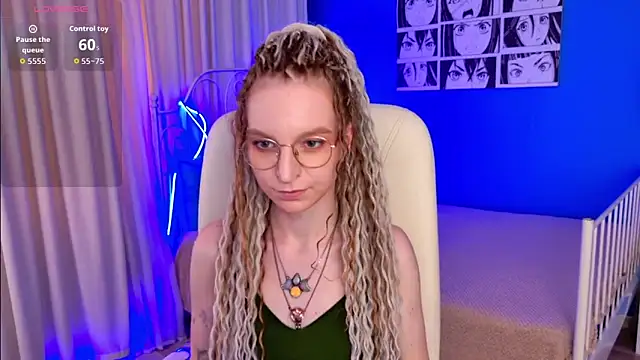VioletShine online show from June 30, 2026, 1:22 pm