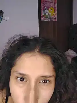 Queenjenn   online show from May 30, 2026, 4:01 pm
