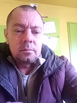 hugoboys76 online show from February 20, 2025, 3:08 pm