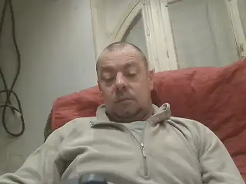 hugoboys76 online show from February 20, 2025, 6:06 am