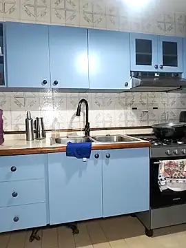 Snapshot of Alison_fitness chatting on October 3, 2025, 1:31 am Alison fitness online show from October 3, 2025, 1:31 am