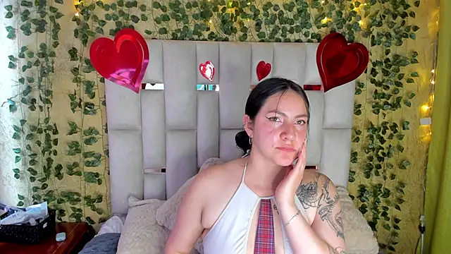 Snapshot of jenifer__power10 chatting on February 20, 2025, 6:03 pm jenifer power10 online show from February 20, 2025, 6:03 pm