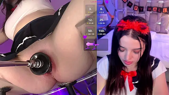 OliviaHalley online show from October 28, 2025, 2:38 pm