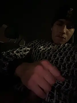 Snapshot of johnycash21 chatting on January 7, 2026, 6:40 am johnycash21 online show from January 7, 2026, 6:40 am