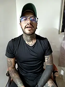 Nicky smith   online show from December 9, 2024, 11:03 pm