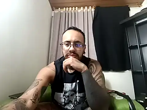 Nicky smith   online show from December 5, 2024, 11:12 pm