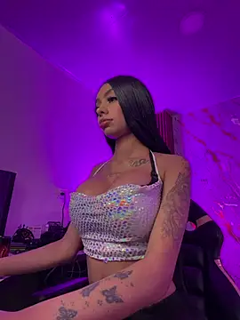 Tiffanny online show from April 2, 2026, 1:07 pm