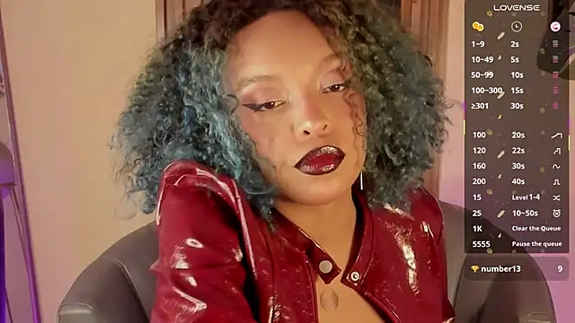 Snapshot of ened_nessa chatting on September 25, 2025, 2:01 pm ened nessa online show from September 25, 2025, 2:01 pm