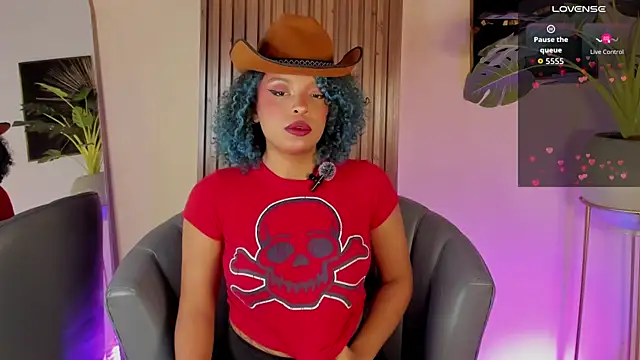 Snapshot of ened_nessa chatting on September 30, 2025, 12:55 pm ened nessa online show from September 30, 2025, 12:55 pm