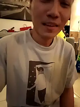 Snapshot of chiata410 chatting on October 10, 2025, 12:50 pm chiata410 online show from October 10, 2025, 12:50 pm