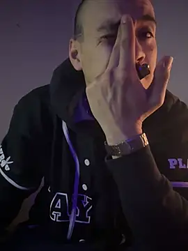 Cuminsideyou42 online show from February 19, 2025, 10:01 am