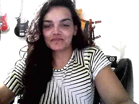 Snapshot of escritorasafada chatting on March 12, 2025, 9:45 pm escritorasafada online show from March 12, 2025, 9:45 pm