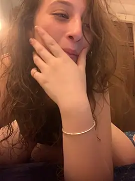 lolippp666 online show from January 5, 2025, 12:42 am