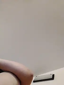 lolippp666 online show from December 3, 2024, 8:00 am