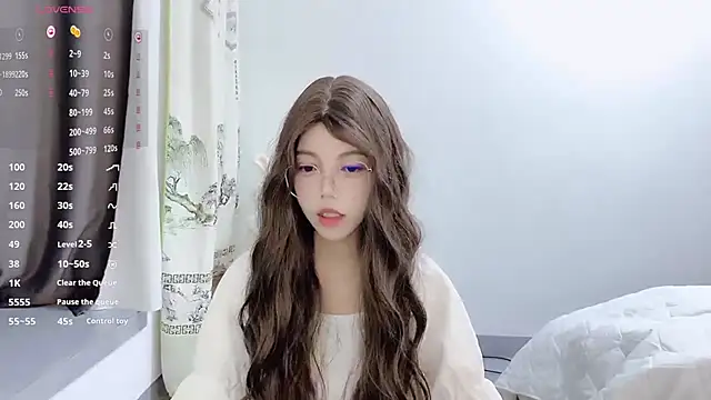 Yuki 111 online show from December 11, 2024, 12:34 pm