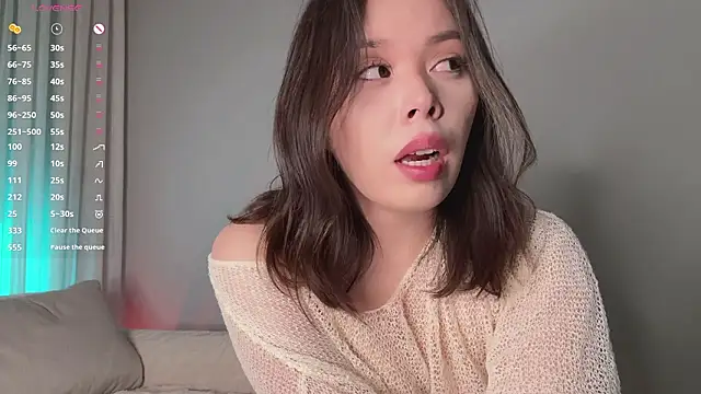 Snapshot of Mellovely chatting on February 15, 2026, 2:05 pm Mellovely online show from February 15, 2026, 2:05 pm