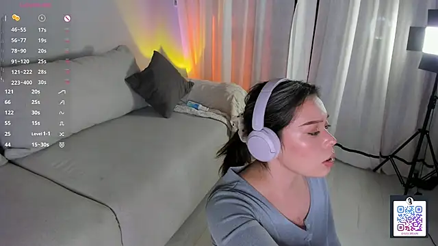 Mellovely online show from October 19, 2025, 2:42 pm