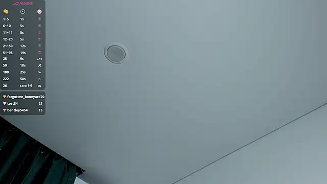 Snapshot of pusillanimouss chatting on January 21, 2025, 2:05 pm pusillanimouss online show from January 21, 2025, 2:05 pm