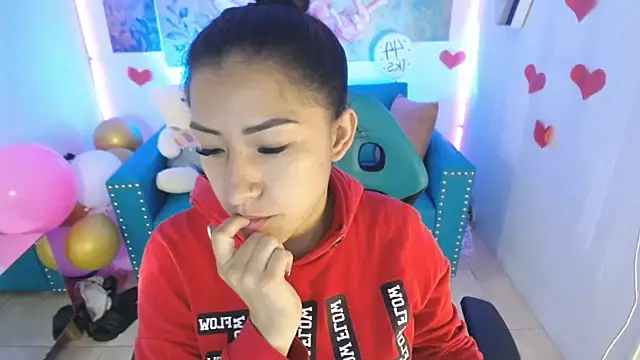 Sofi hot 4m online show from March 10, 2025, 12:49 pm