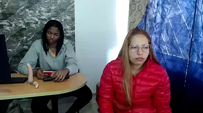 MISSANDRE4 online show from January 16, 2025, 8:25 pm