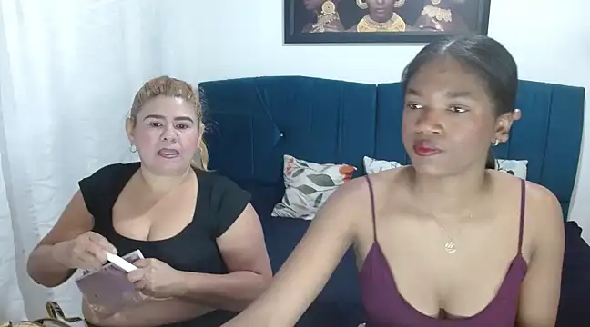 MISSANDRE4 online show from March 7, 2025, 1:51 pm