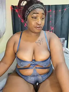 TheeNicole online show from March 15, 2026, 8:49 pm