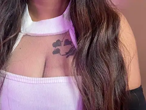 wildestcouplee online show from March 13, 2026, 6:13 pm