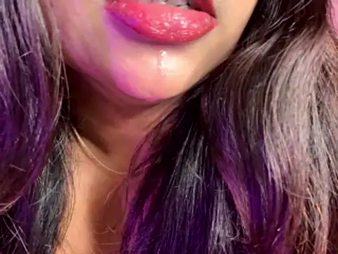 wildestcouplee online show from March 11, 2026, 9:09 pm