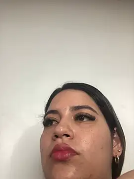 Amira  Fatima online show from February 27, 2025, 5:26 pm