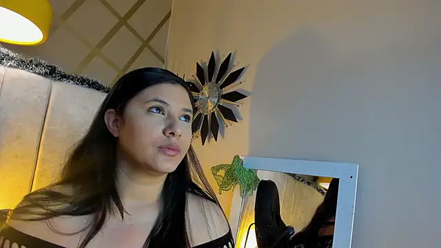 frreeya online show from December 19, 2025, 11:56 am