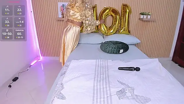 Snapshot of saray_halam chatting on March 8, 2025, 7:53 pm saray halam online show from March 8, 2025, 7:53 pm