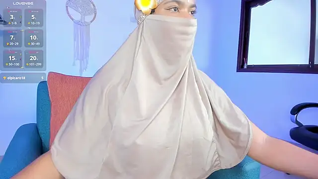 Snapshot of saray_halam chatting on September 15, 2025, 6:19 pm saray halam online show from September 15, 2025, 6:19 pm