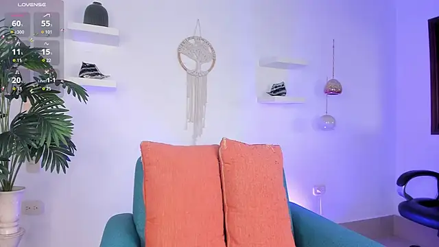 Snapshot of saray_halam chatting on September 17, 2025, 7:16 pm saray halam online show from September 17, 2025, 7:16 pm