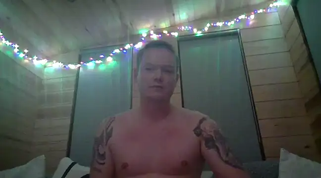 Snapshot of boyanon chatting on December 16, 2024, 11:28 pm boyanon online show from December 16, 2024, 11:28 pm