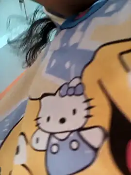 Sneha gril online show from October 9, 2025, 6:41 pm