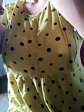 Sneha gril online show from September 19, 2025, 1:42 am