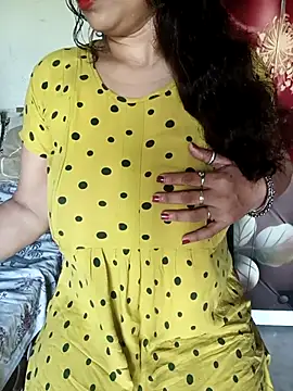 Sneha gril online show from October 9, 2025, 3:40 am