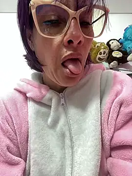 Goddess-Love- online show from March 6, 2025, 9:36 am