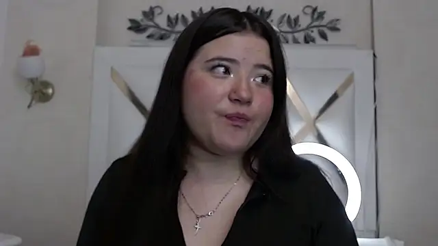 Snapshot of LinaPrinceess chatting on December 5, 2024, 8:17 pm LinaPrinceess online show from December 5, 2024, 8:17 pm