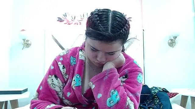 Snapshot of LinaPrinceess chatting on December 15, 2024, 7:10 pm LinaPrinceess online show from December 15, 2024, 7:10 pm