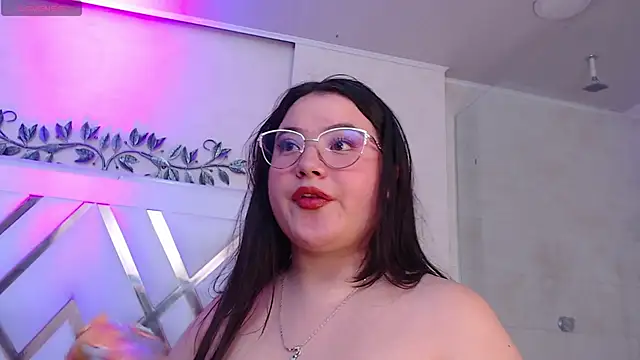 Snapshot of LinaPrinceess chatting on December 29, 2024, 2:49 am LinaPrinceess online show from December 29, 2024, 2:49 am