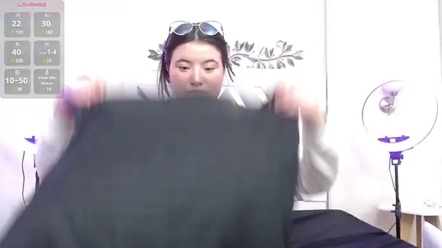 Snapshot of LinaPrinceess chatting on December 20, 2024, 8:23 pm LinaPrinceess online show from December 20, 2024, 8:23 pm