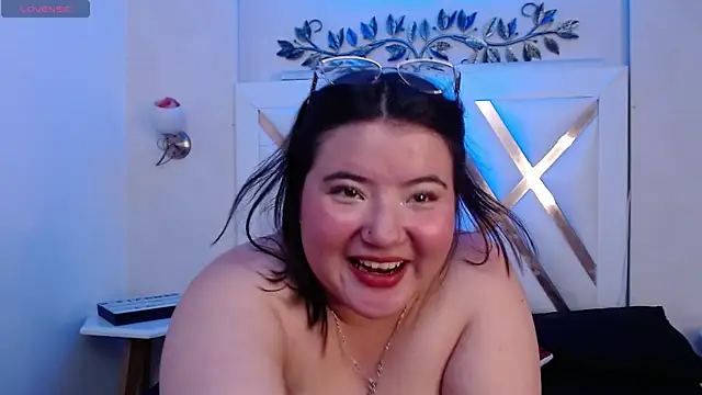 Snapshot of LinaPrinceess chatting on December 26, 2024, 11:57 pm LinaPrinceess online show from December 26, 2024, 11:57 pm