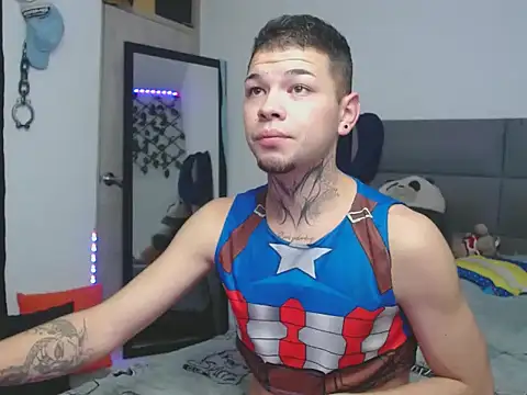 MarceloMilk online show from October 8, 2025, 4:58 am